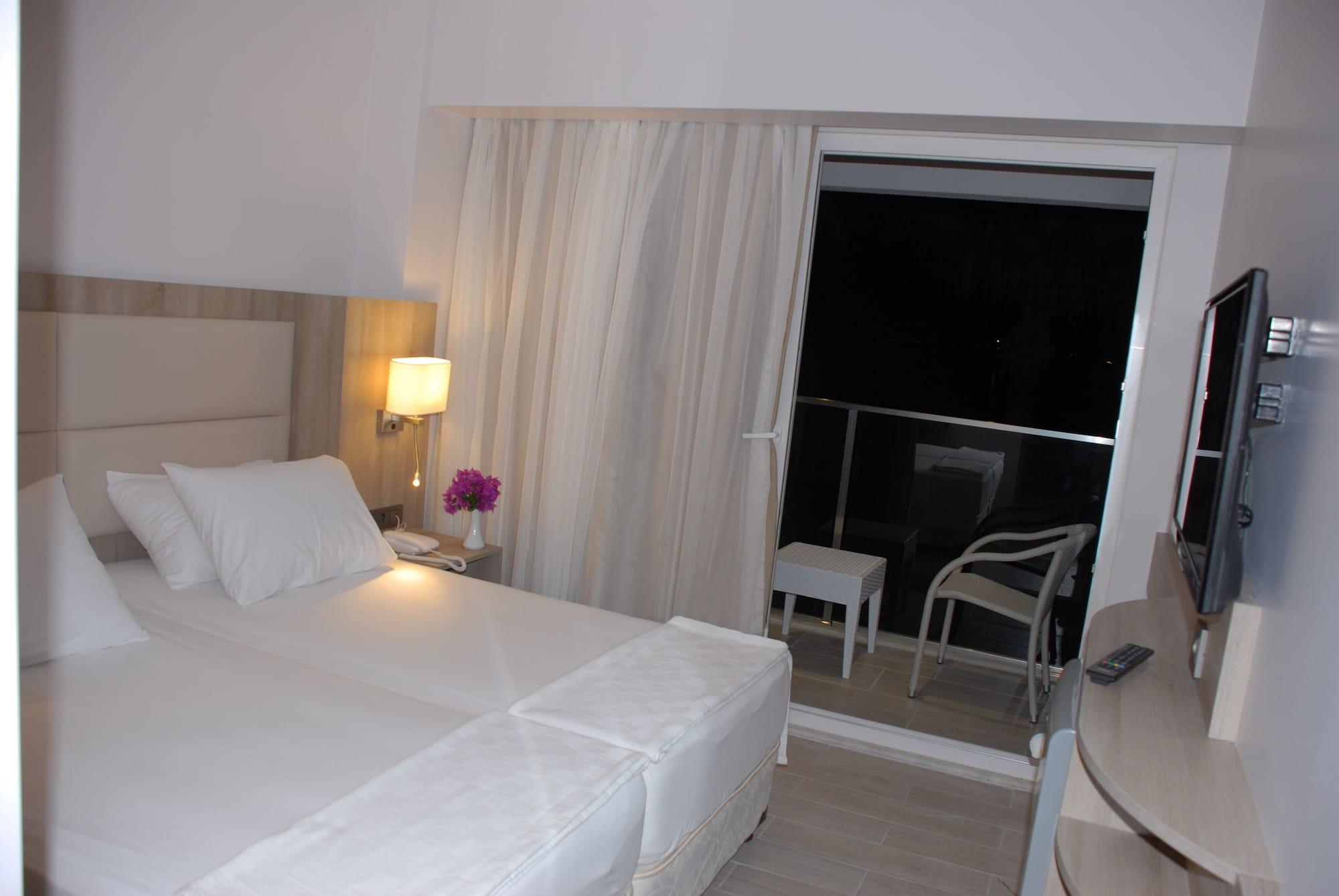 Begonville Beach Hotel - Adult Only Marmaris Ngoại thất bức ảnh